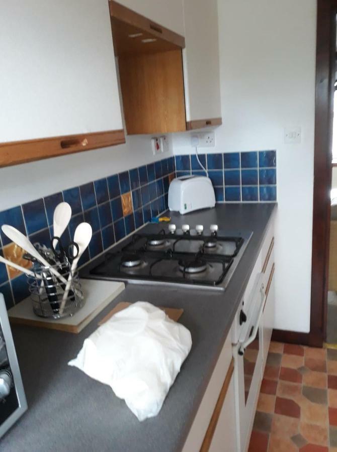 Apartment 22B Self Catering Inverness Bagian luar foto